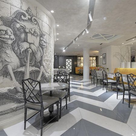 Boutique Hotel Corso Karlovy Vary Exterior photo