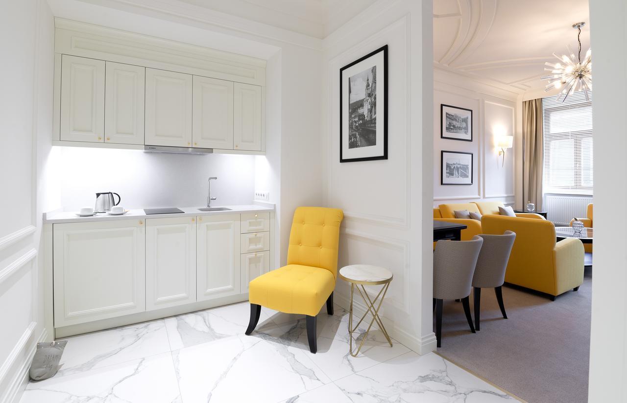 Boutique Hotel Corso Karlovy Vary Exterior photo