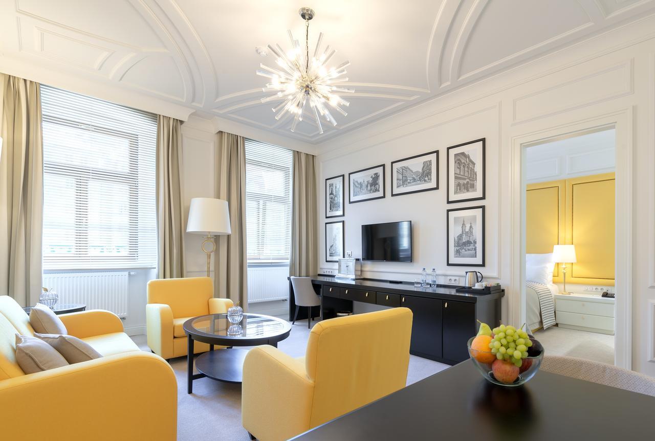 Boutique Hotel Corso Karlovy Vary Exterior photo