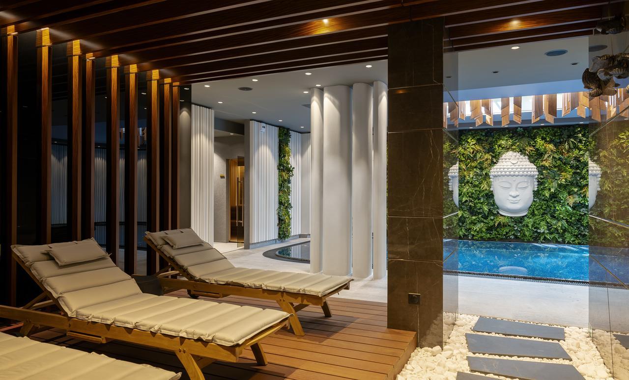 Boutique Hotel Corso Karlovy Vary Exterior photo