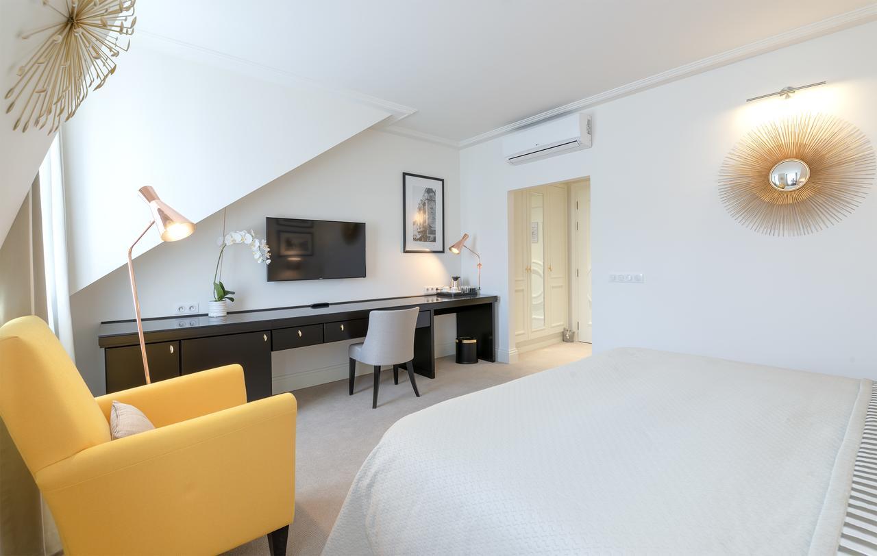 Boutique Hotel Corso Karlovy Vary Exterior photo