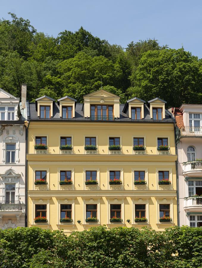 Boutique Hotel Corso Karlovy Vary Exterior photo